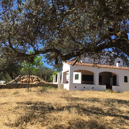 Casa Rural Monterrey Aroche 外观 照片